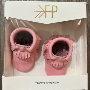 NEW Freshly Picked Moccasins
